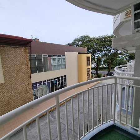 4 Pax Tagaytay Prime Staycation Wifi Netflix And Light Cooking Free Viewdeck Tagaytay City Esterno foto